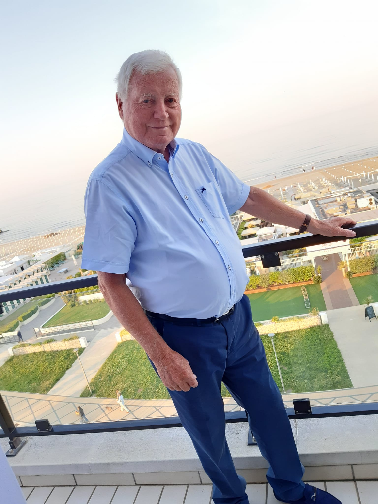 Helmut Wolf freundlich